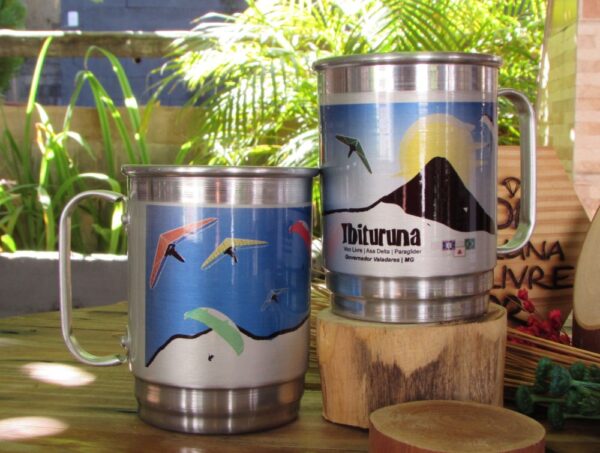 Caneca Voo Livre em Alumínio - souvenir de Governador Valadares/MG